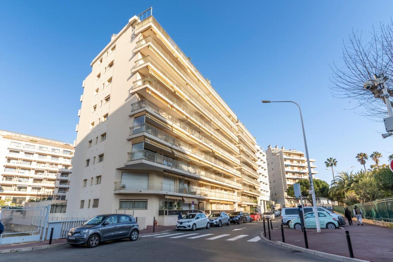 Le Mistral - Appt Avec Deux Balcons A Cannes Bagian luar foto